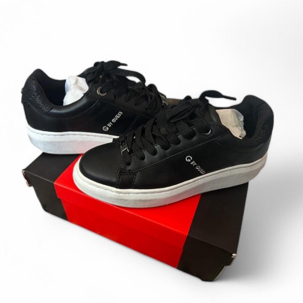 Guess Sneakers